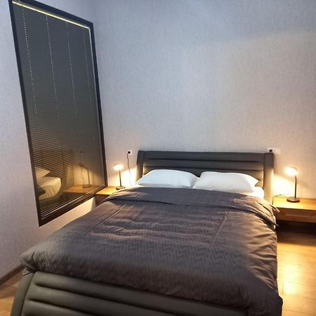Nino'S Cosy Apartment クタイシ 部屋 写真
